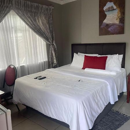 Dreamwood Guest House Mbombela Exterior photo