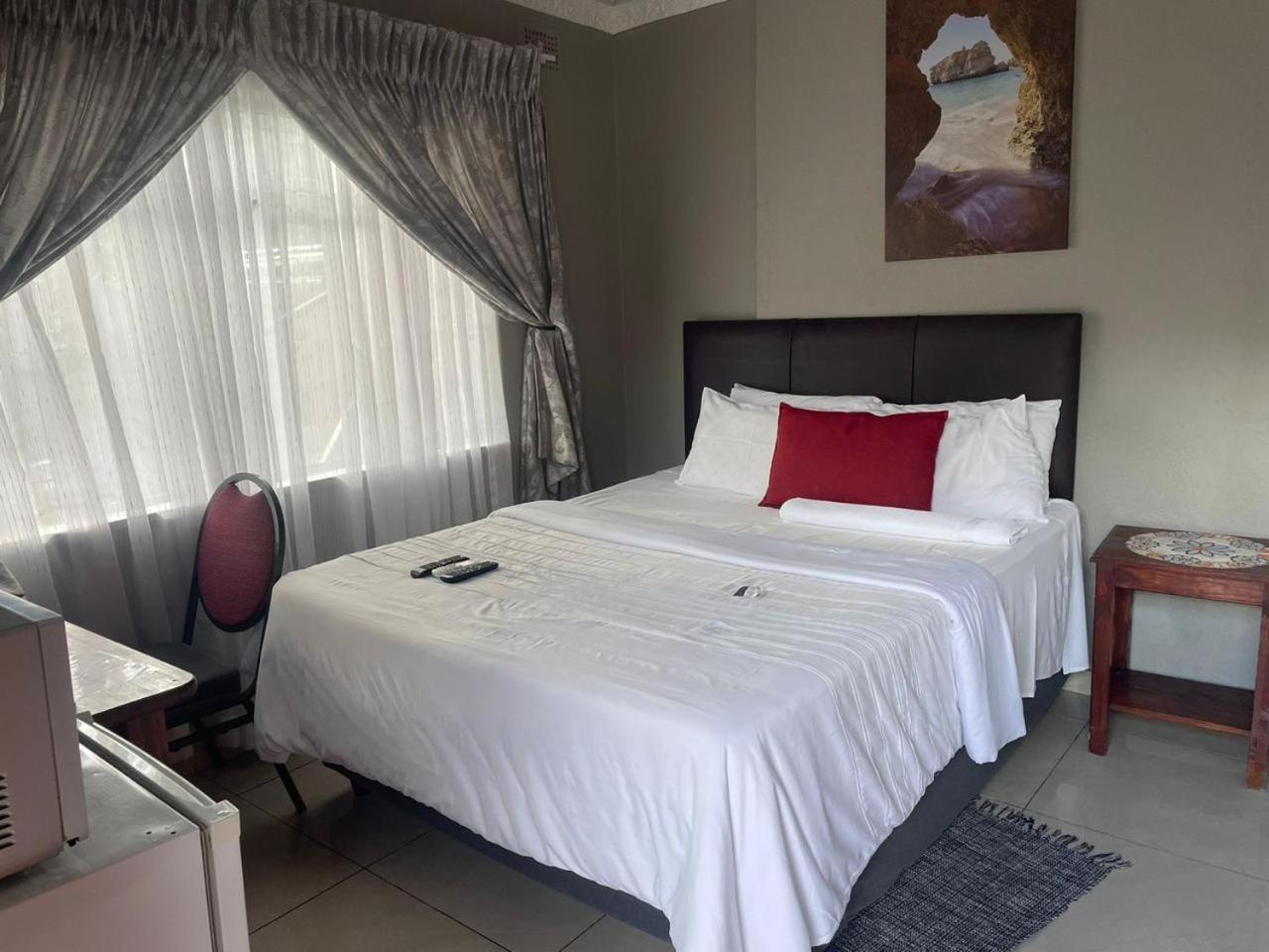 Dreamwood Guest House Mbombela Exterior photo